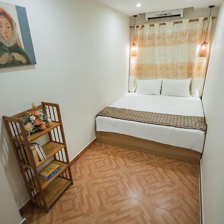 Laura House Hotel Ханой Екстериор снимка
