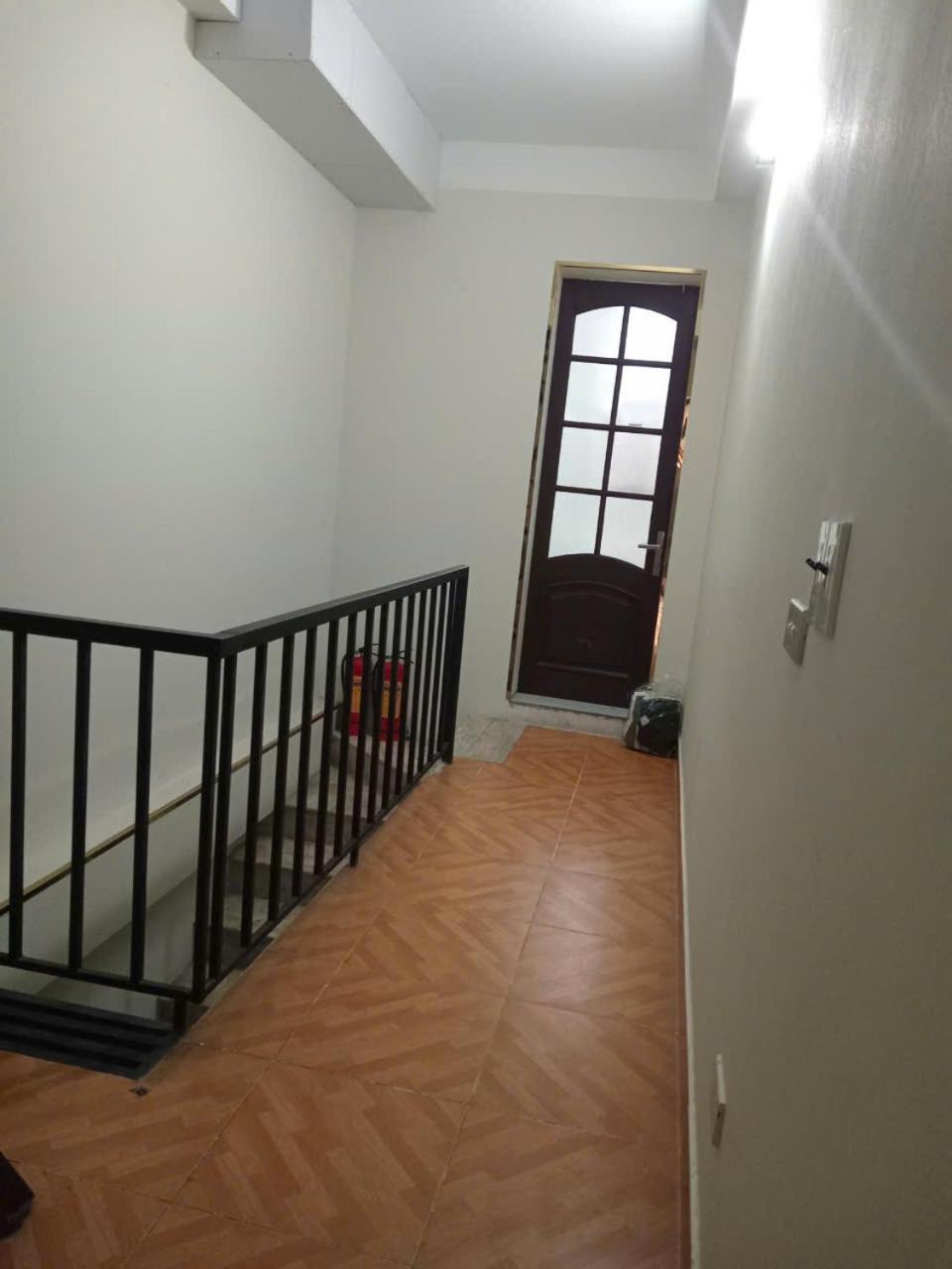 Laura House Hotel Ханой Екстериор снимка